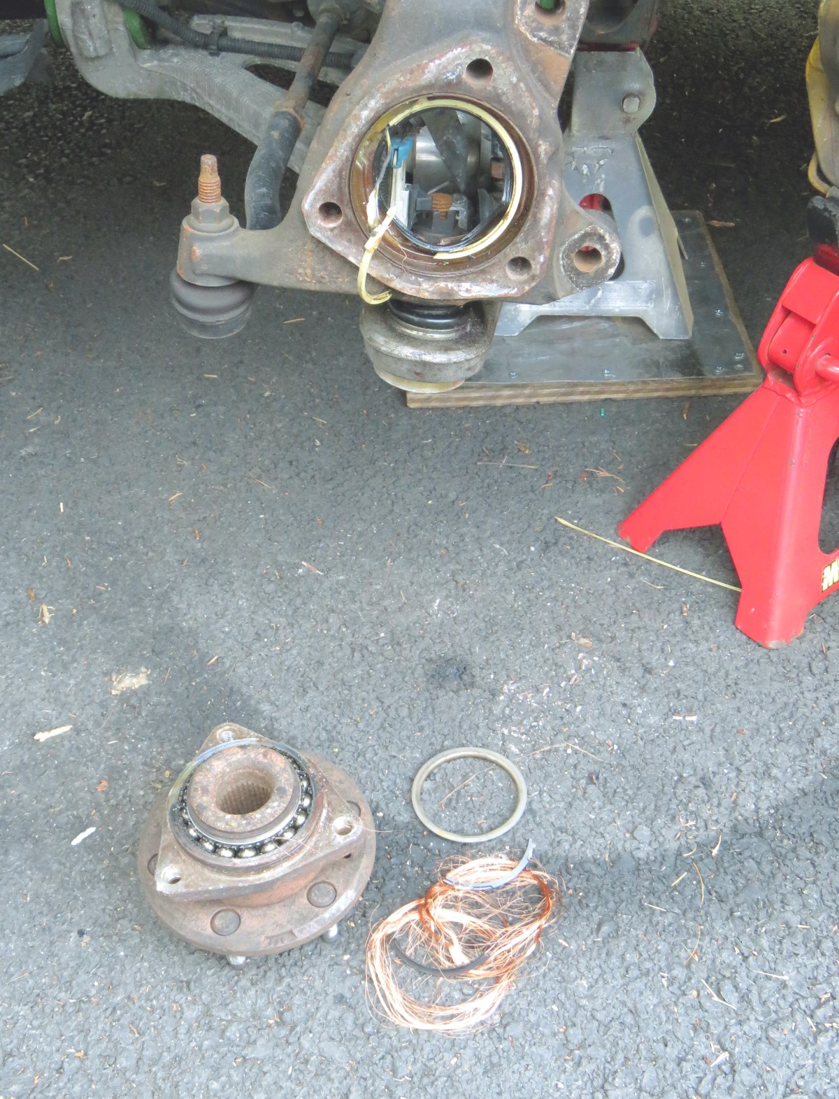 Upgraded front wheel bearings SKF XTracker Page 3 Cadillac